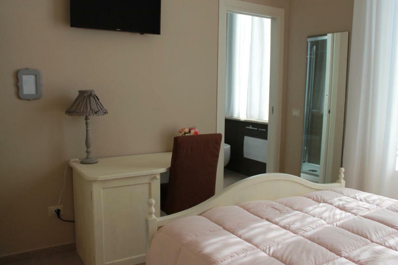 B&B Paura Naples Exterior photo