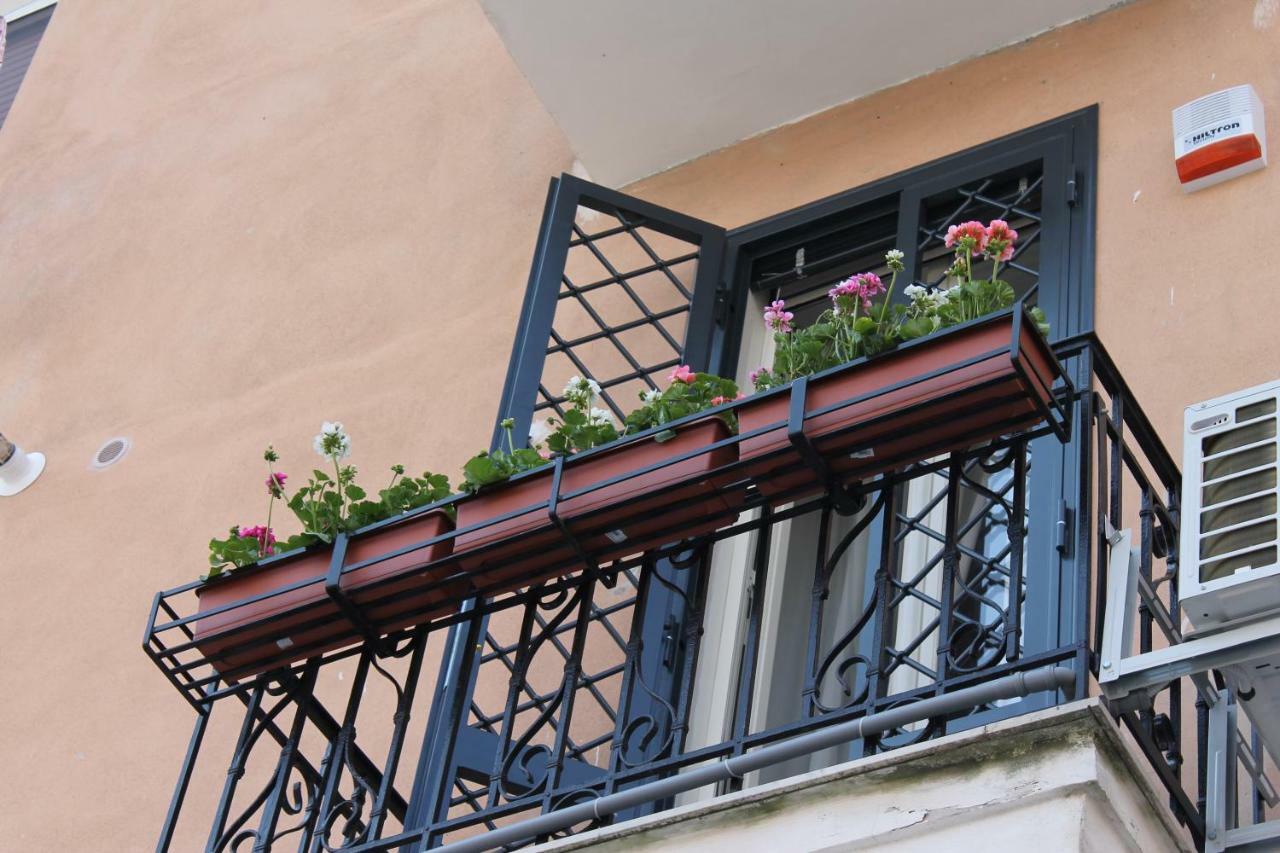 B&B Paura Naples Exterior photo